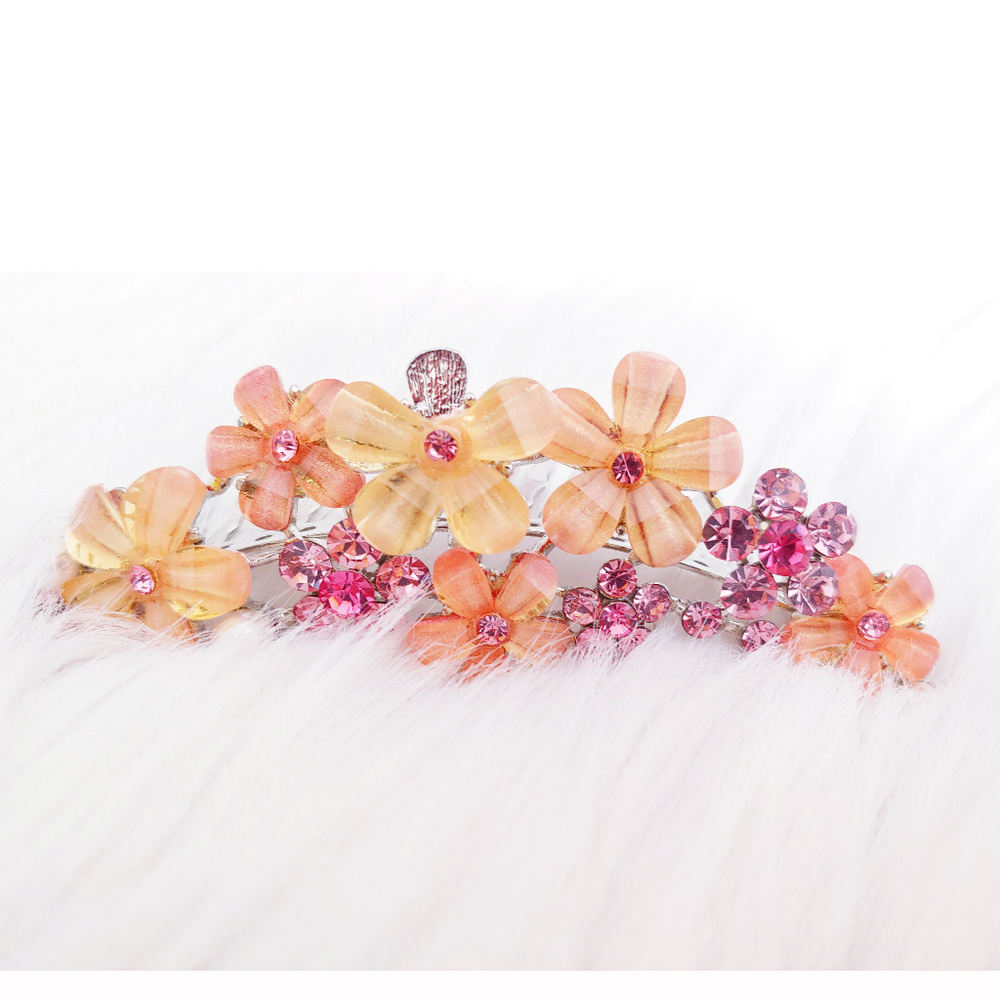 Dainty Crystal Flower Pearl Comb Hair Accessory ✿